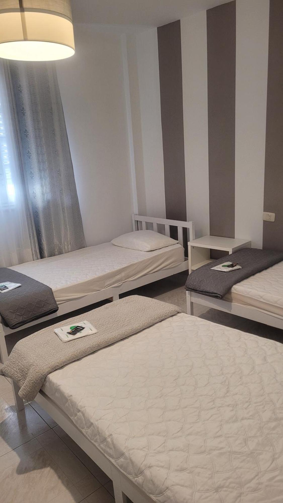 Albergue De Caldas De Reis Urraca المظهر الخارجي الصورة