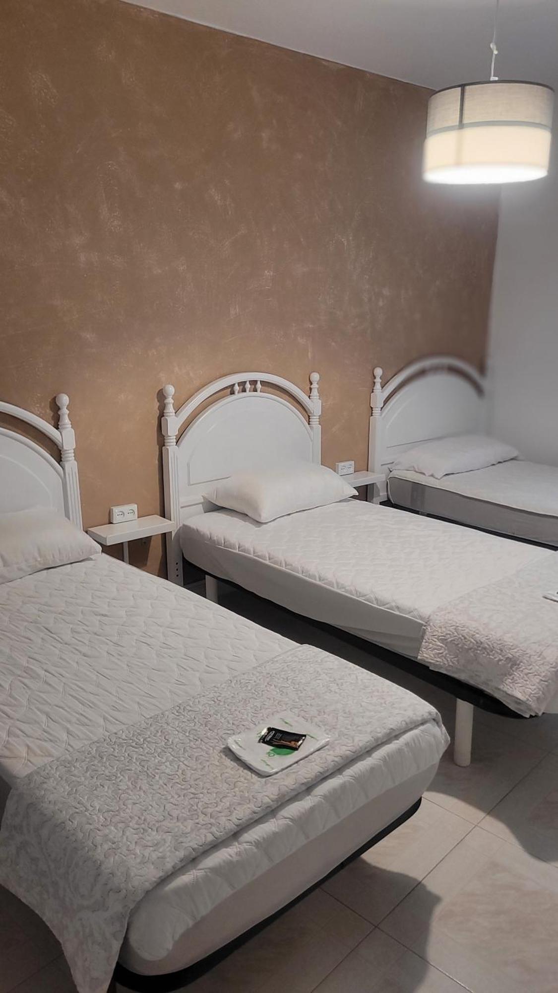 Albergue De Caldas De Reis Urraca المظهر الخارجي الصورة